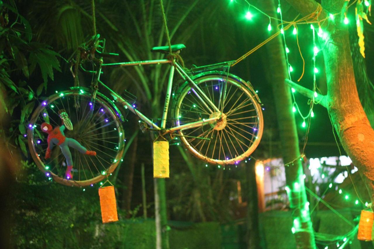 Namahstay Eco Hostel & Coworking & Art Community Space Arambol Esterno foto